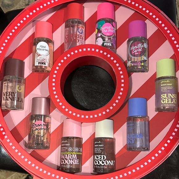 PINK Victoria's Secret Fragrance Set - Red and Pink - Picture 4 of 4